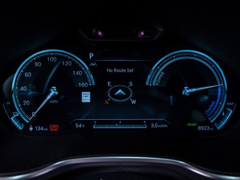 Used 2024 Genesis G80 w/ Prestige Package image 23