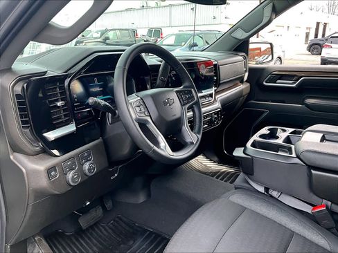 Used 2026 Chevrolet Silverado 1500 RST image 8