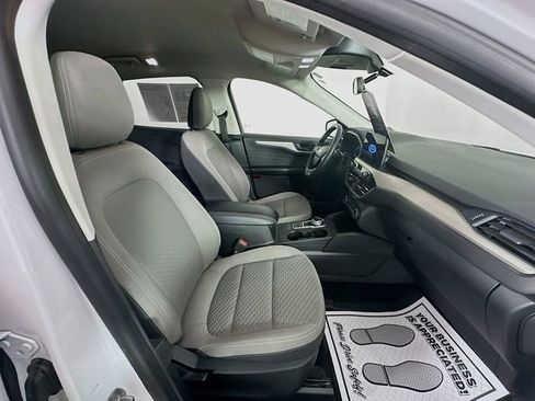 Certified 2022 Ford Escape SE w/ Convenience Package image 34