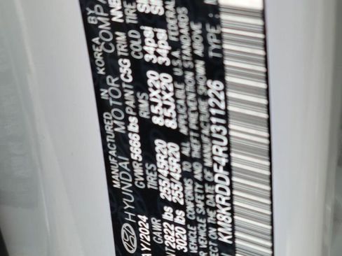 Used 2024 Hyundai Ioniq 5 Limited image 32