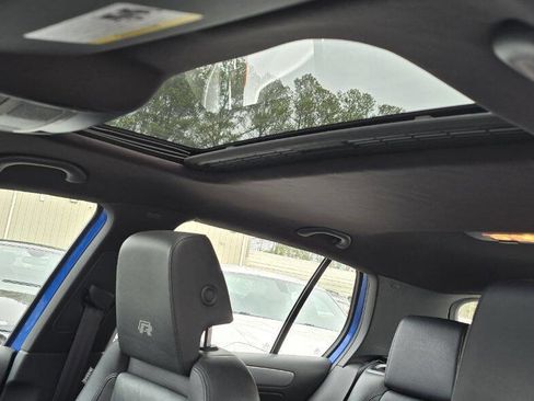 Used 2012 Volkswagen Golf R 4-Door image 19