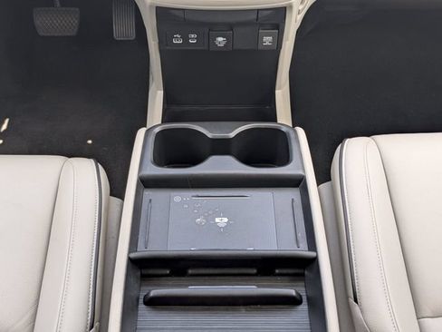 Used 2025 Honda Odyssey Touring image 26