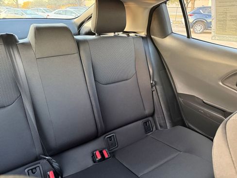 Used 2025 Toyota Prius LE image 37