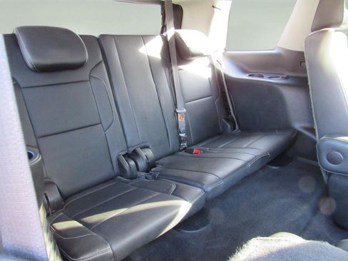 Used 2018 GMC Yukon SLT w/ Open Road Package image 42