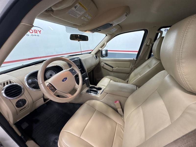 Used 2010 Ford Explorer Sport Trac XLT RWD image 10