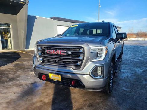 Used 2021 GMC Sierra 1500 AT4 w/ Off-Road Performance Package image 1