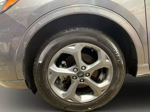 Used 2023 Ford Explorer Limited w/ Equipment Group 301A image 28