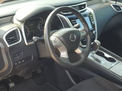 Used 2017 Nissan Murano SV AWD/4WD image 20
