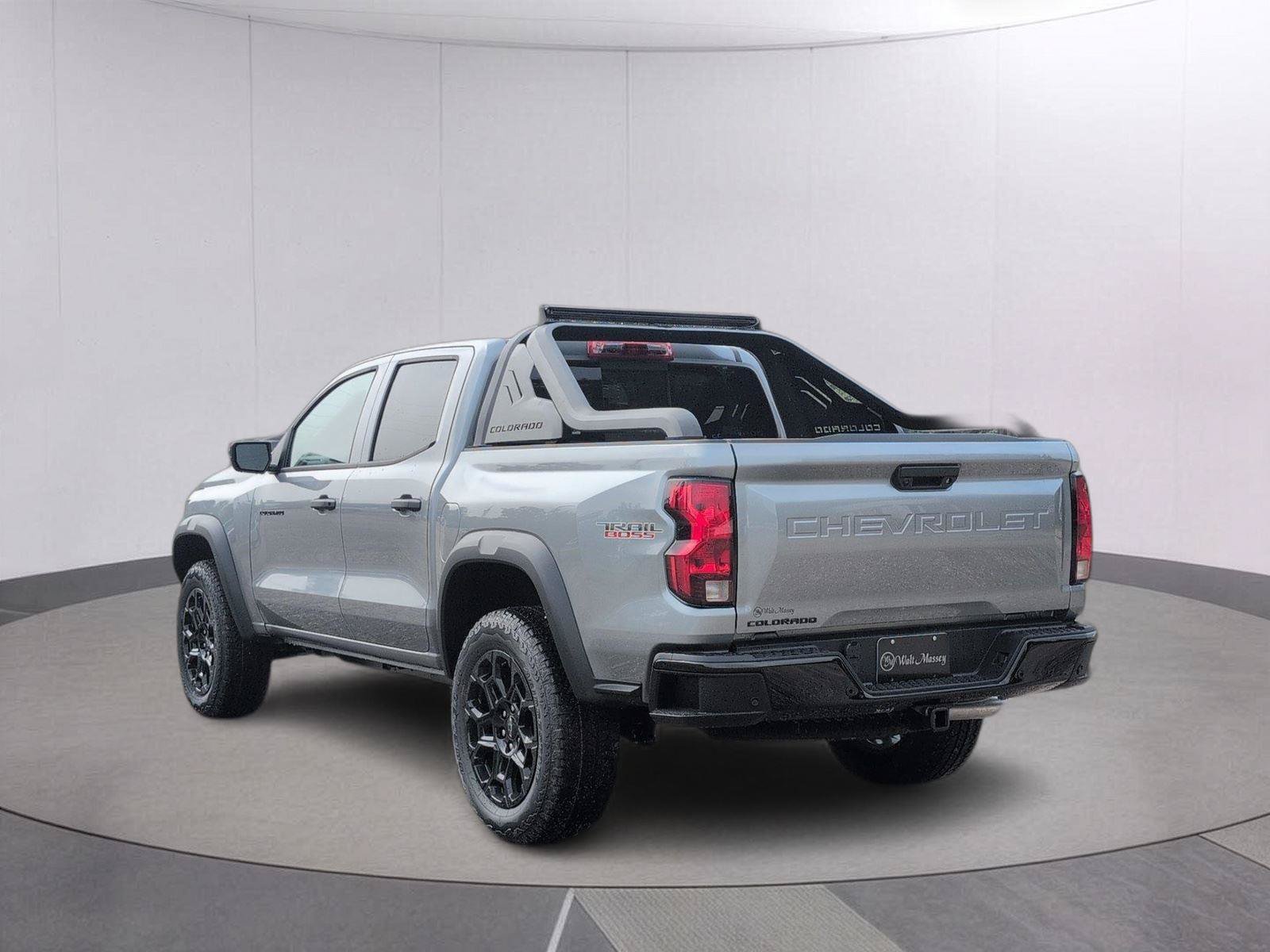New 2026 Chevrolet Colorado Trail Boss w/ Midnight Edition AWD/4WD image 3