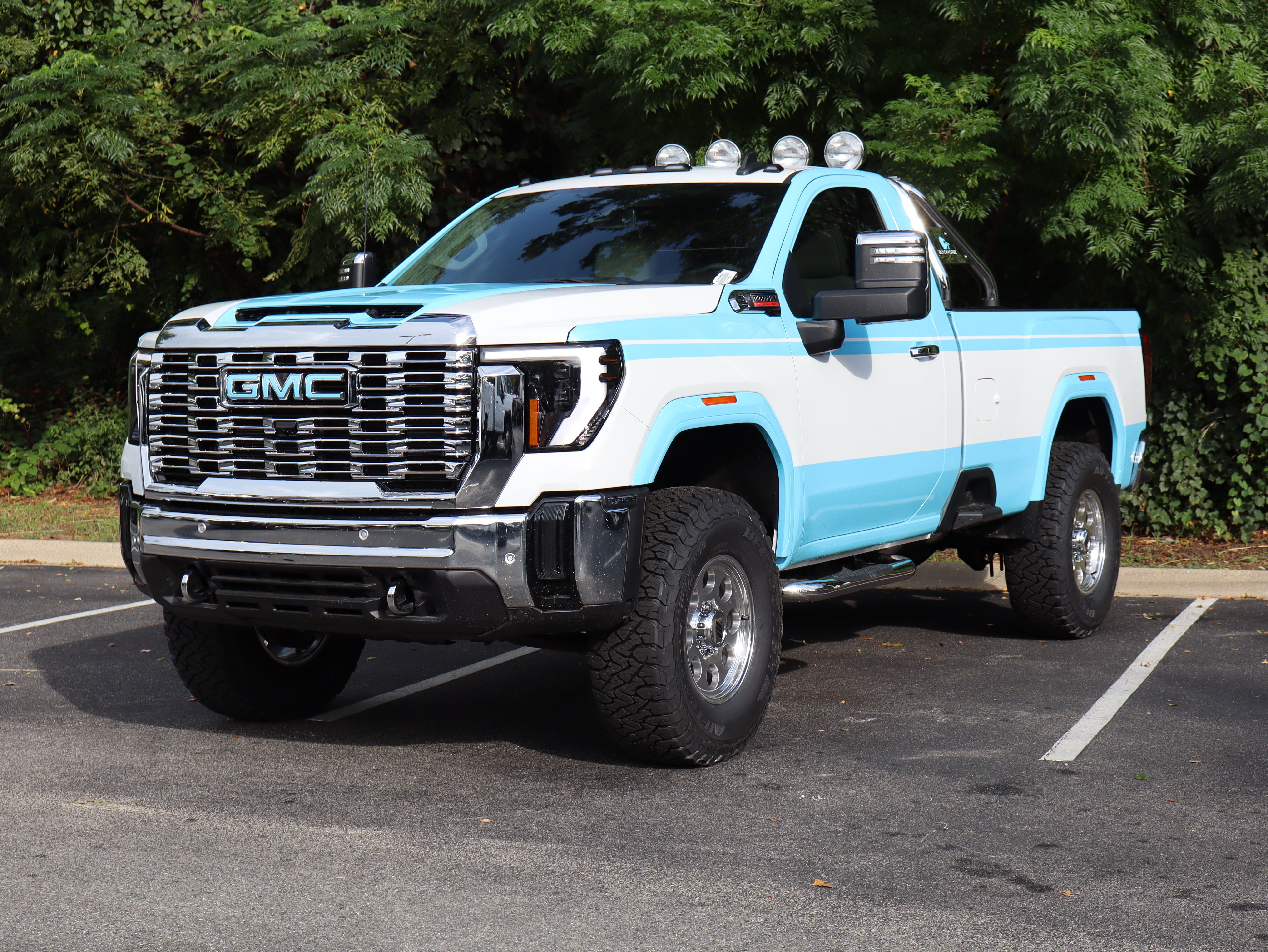 New 2025 GMC Sierra 2500 Pro w/ 1SA Pro Safety Plus Package AWD/4WD image 5