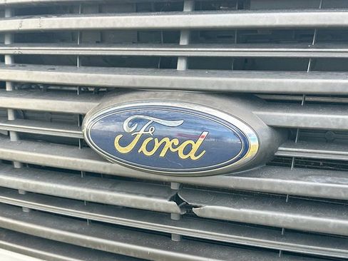 Used 2016 Ford Transit 250 148 Low Roof image 13