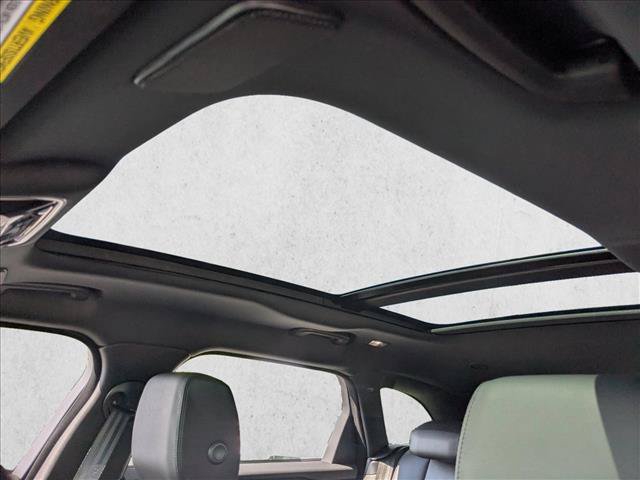 New 2026 Land Rover Range Rover Velar S AWD/4WD image 17