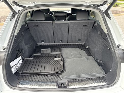 Certified 2025 Audi Q5 Premium w/ Convenience Package AWD/4WD image 11