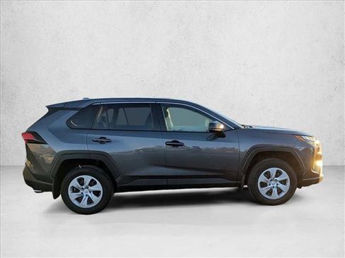 Used 2023 Toyota RAV4 LE image 4