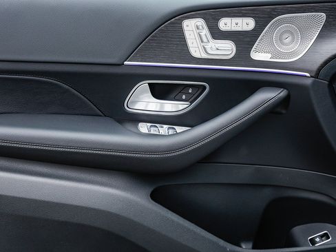 New 2026 Mercedes-Benz GLE 450 4MATIC Coupe image 21