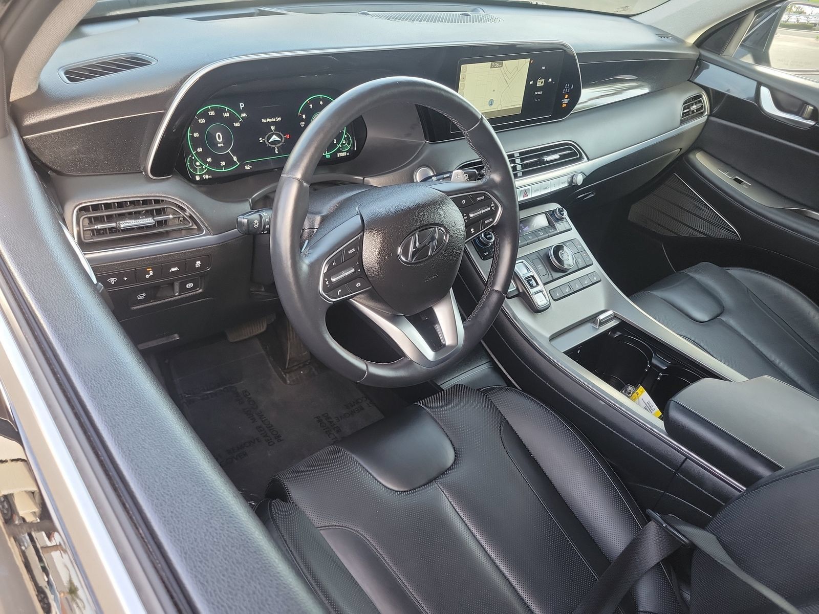 Used 2022 Hyundai Palisade Limited FWD image 6