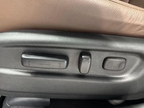 Used 2024 Honda Passport EX-L image 28