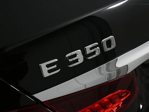 Used 2023 Mercedes-Benz E 350 Sedan image 27