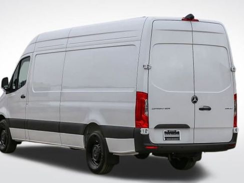 New 2025 Mercedes-Benz Sprinter 2500 image 4