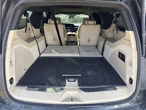 Used 2023 Cadillac Escalade ESV Premium Luxury w/ LPO, Radiant Package image 7