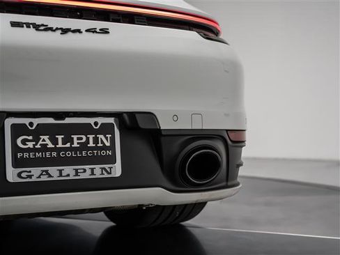 Used 2022 Porsche 911 Targa 4S image 42