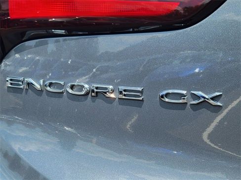 Used 2022 Buick Encore GX Select w/ Sport Touring Package image 11