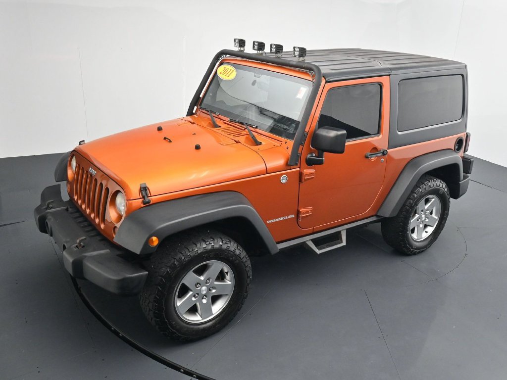 Used 2011 Jeep Wrangler Rubicon w/ Dual Top Group AWD/4WD image 23