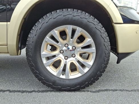 Used 2014 RAM 1500 Laramie Longhorn w/ Convenience Group image 10