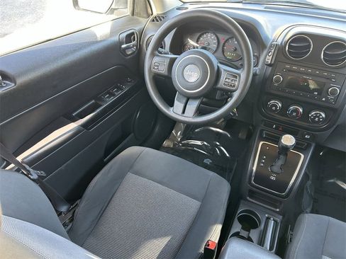 Used 2011 Jeep Patriot Sport w/ PWR Value Group image 14