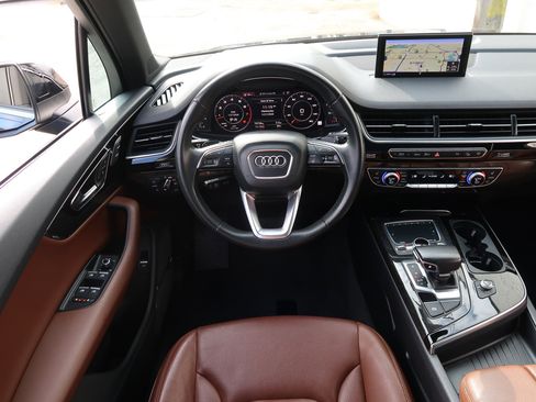 Used 2018 Audi Q7 3.0T Prestige image 14