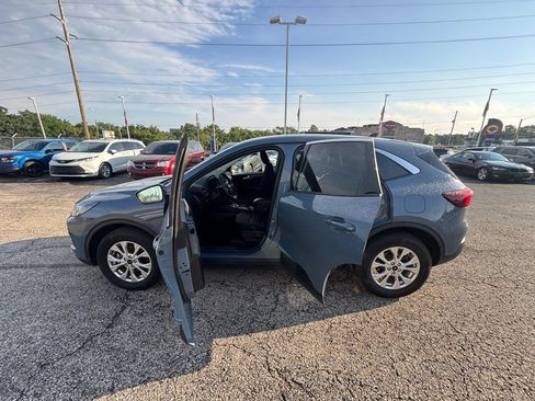 Used 2023 Ford Escape Active w/ Tech Pack #2 AWD/4WD image 4