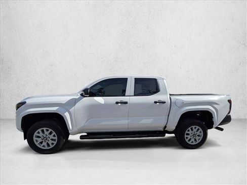 Used 2024 Toyota Tacoma SR image 8