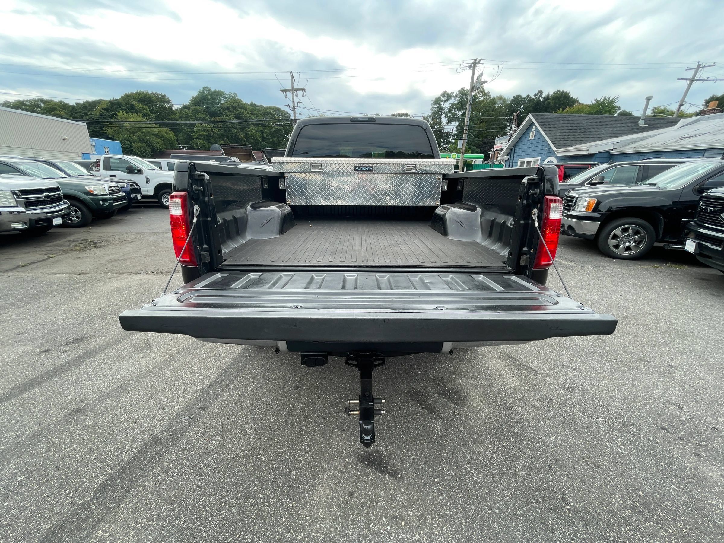 Used 2012 Ford F250 XLT w/ Snow Plow Prep Pkg AWD/4WD image 27