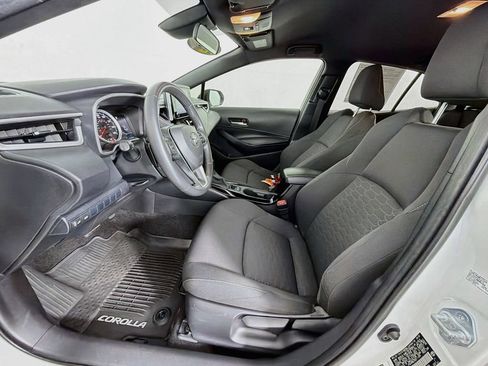 Used 2021 Toyota Corolla SE FWD image 12
