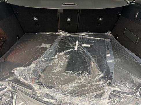 New 2025 Mercedes-Benz GLC 63 AMG S image 31