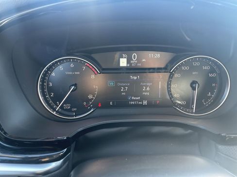 Certified 2025 Cadillac XT5 Premium Luxury image 22