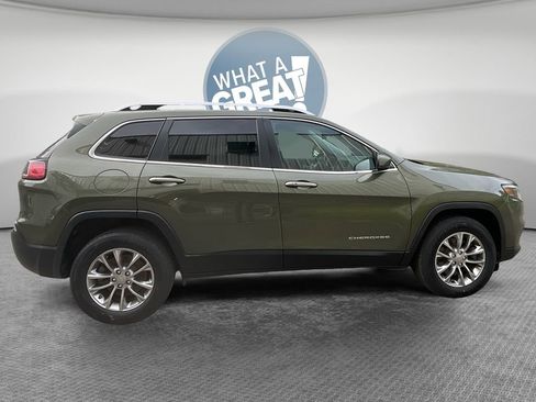 Used 2020 Jeep Cherokee Latitude Lux w/ Comfort/Convenience Group AWD/4WD image 2