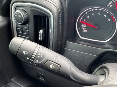 Used 2020 Chevrolet Silverado 1500 RST image 25
