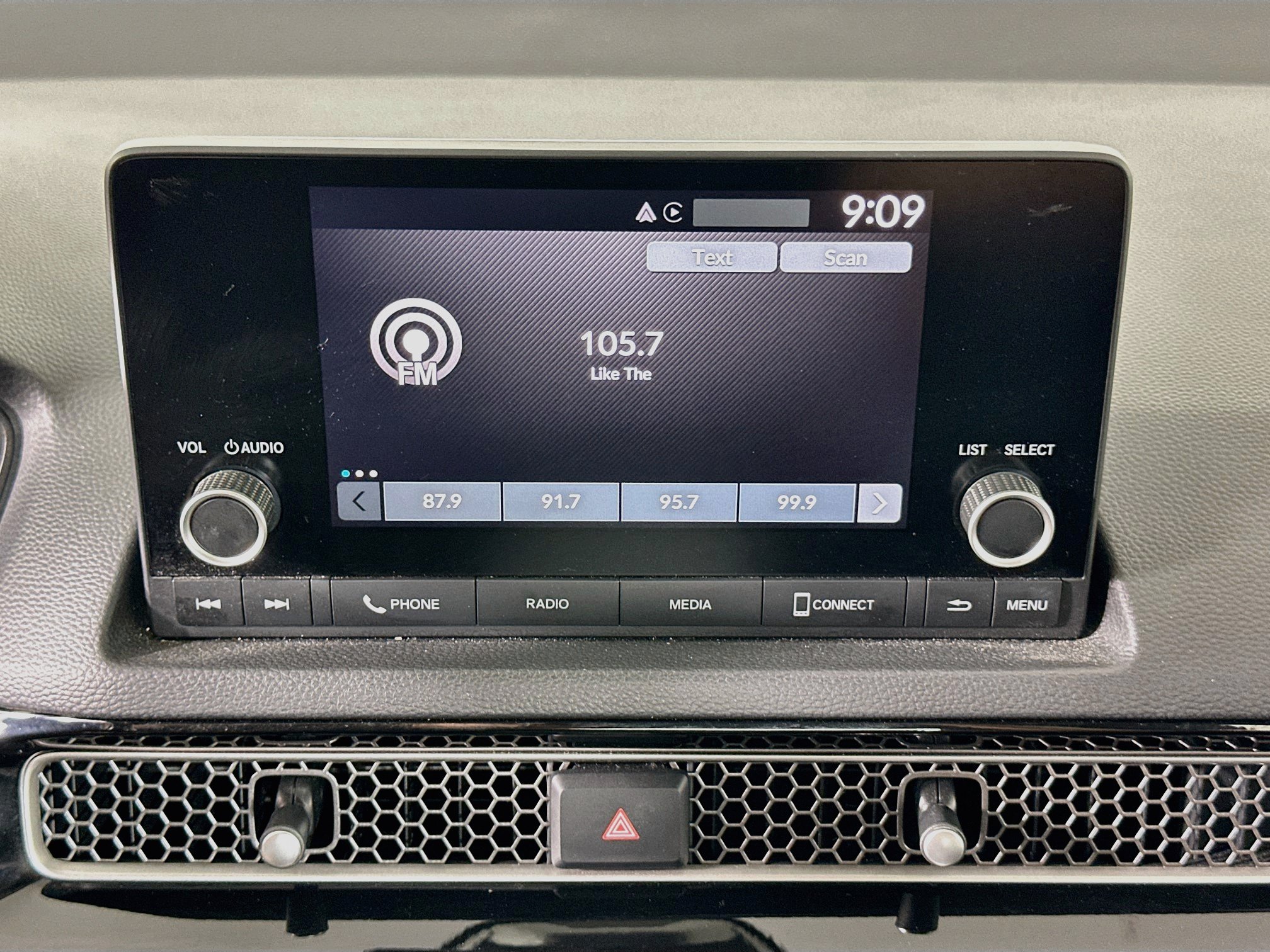 Used 2025 Honda Civic LX image 19
