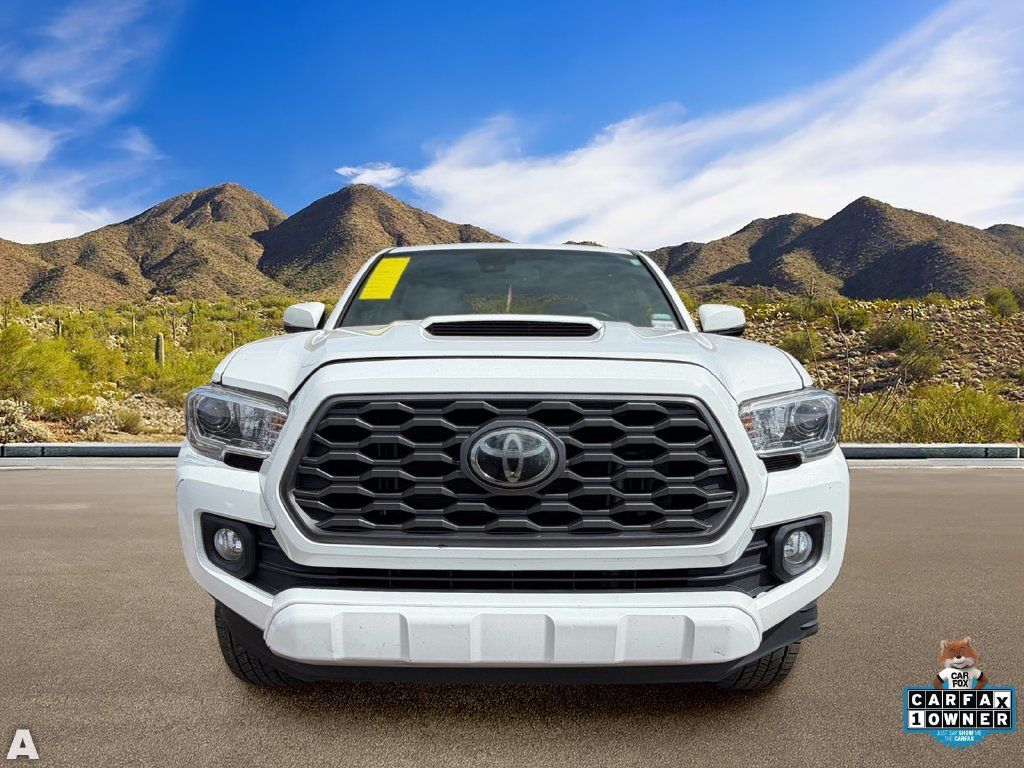 Used 2021 Toyota Tacoma TRD Sport RWD image 5