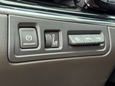 Certified 2022 Cadillac XT6 Sport w/ Platinum Package image 23