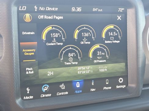 Used 2023 Jeep Gladiator Sport AWD/4WD image 24