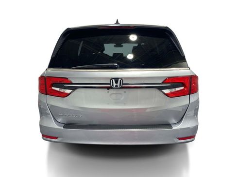 Used 2024 Honda Odyssey EX-L image 3