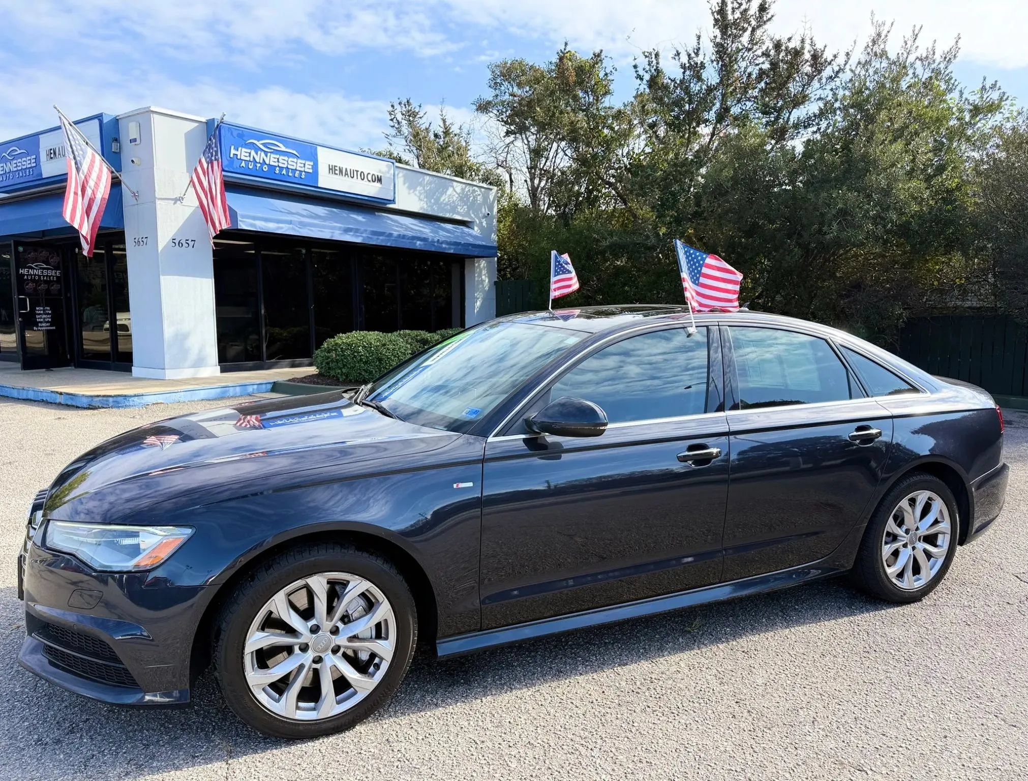 Used 2017 Audi A6 2.0T Premium Plus w/ Premium Plus Package AWD/4WD image 12