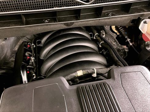 Used 2025 GMC Yukon XL Denali w/ Sun & Power Step Package AWD/4WD image 32
