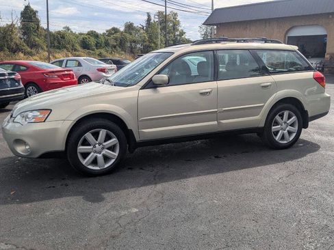 Used 2007 Subaru Outback 2.5i Limited image 23