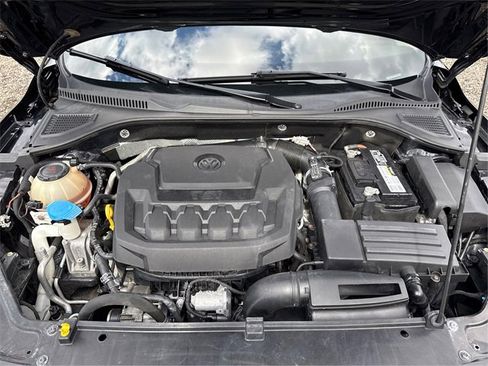 Used 2020 Volkswagen Passat 2.0T R-Line image 27