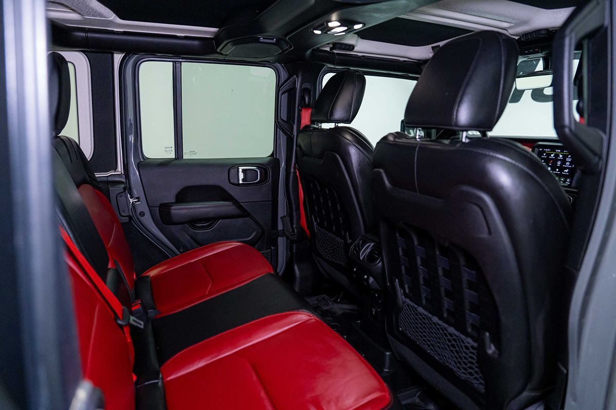 Used 2023 Jeep Wrangler Unlimited Rubicon 4xe AWD/4WD image 24