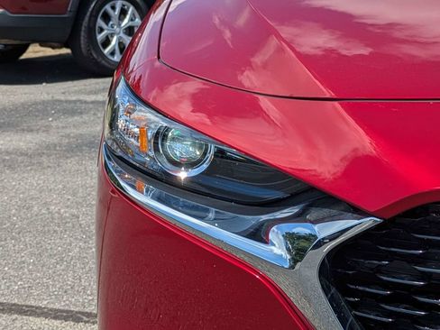 Certified 2025 MAZDA MAZDA3 s FWD image 8