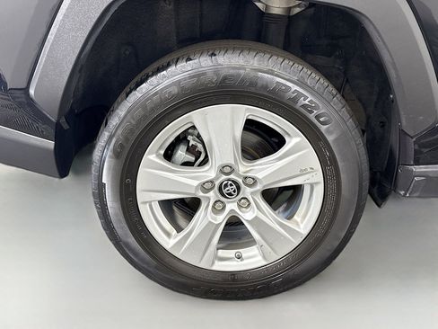 Used 2020 Toyota RAV4 LE image 32